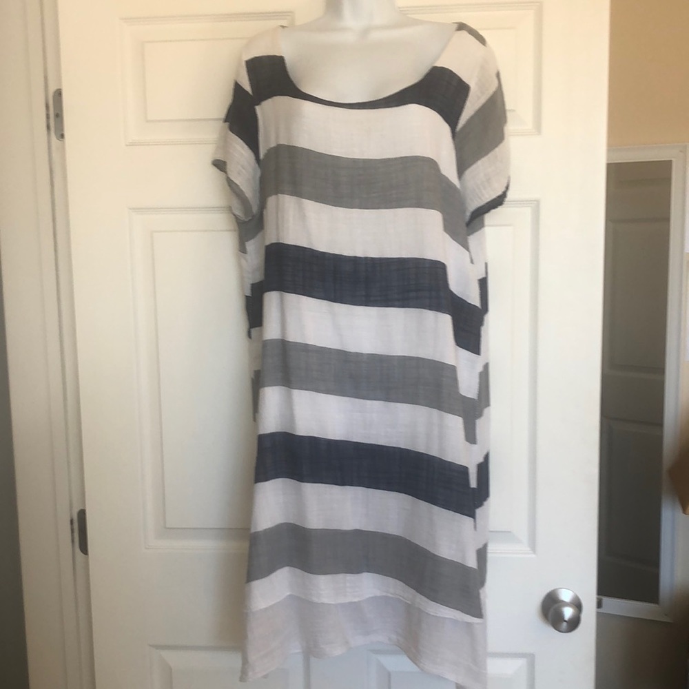 100% cotton linen dress! Made in Italy.